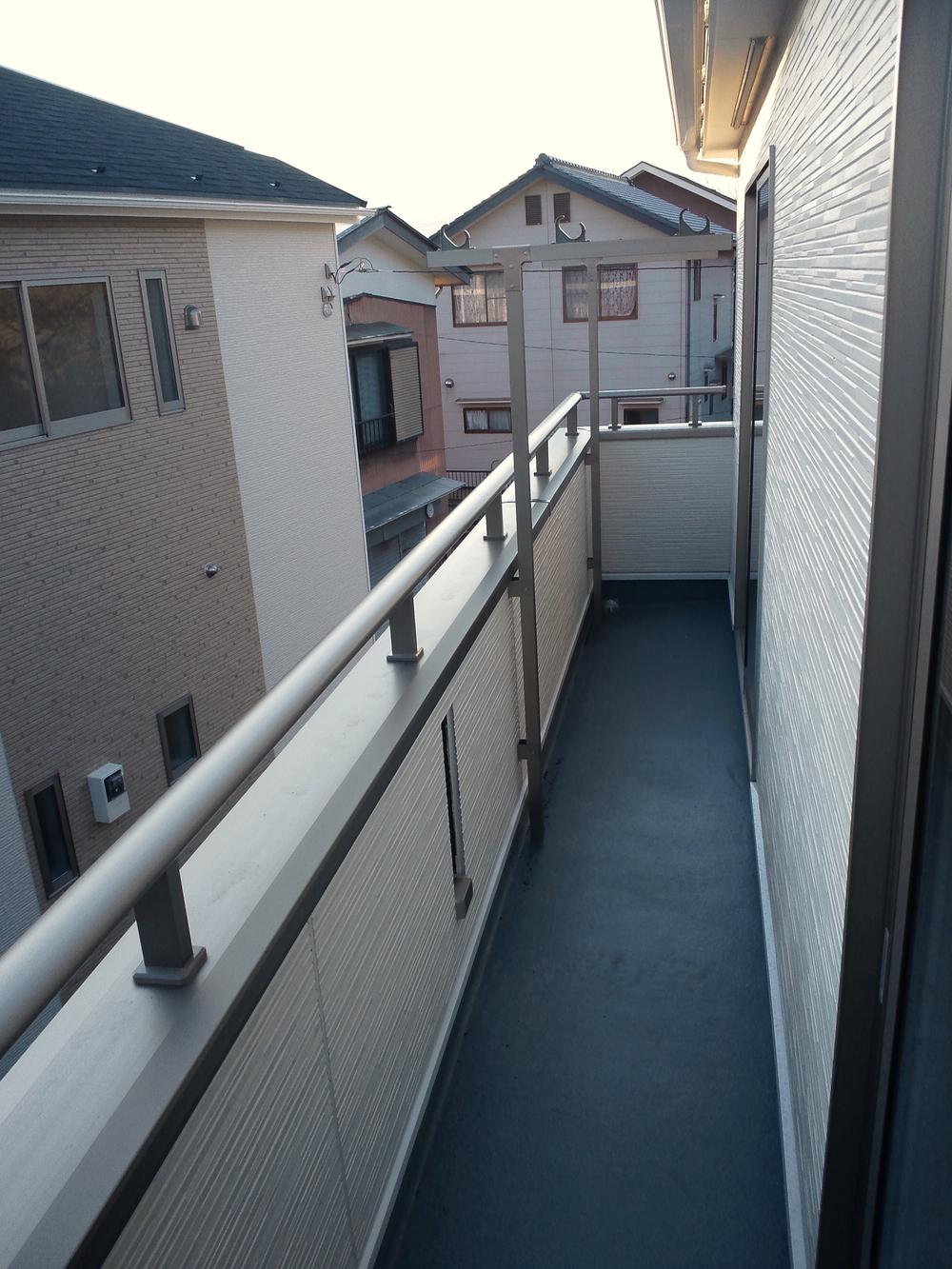 Balcony. (December 13, 2013) Shooting