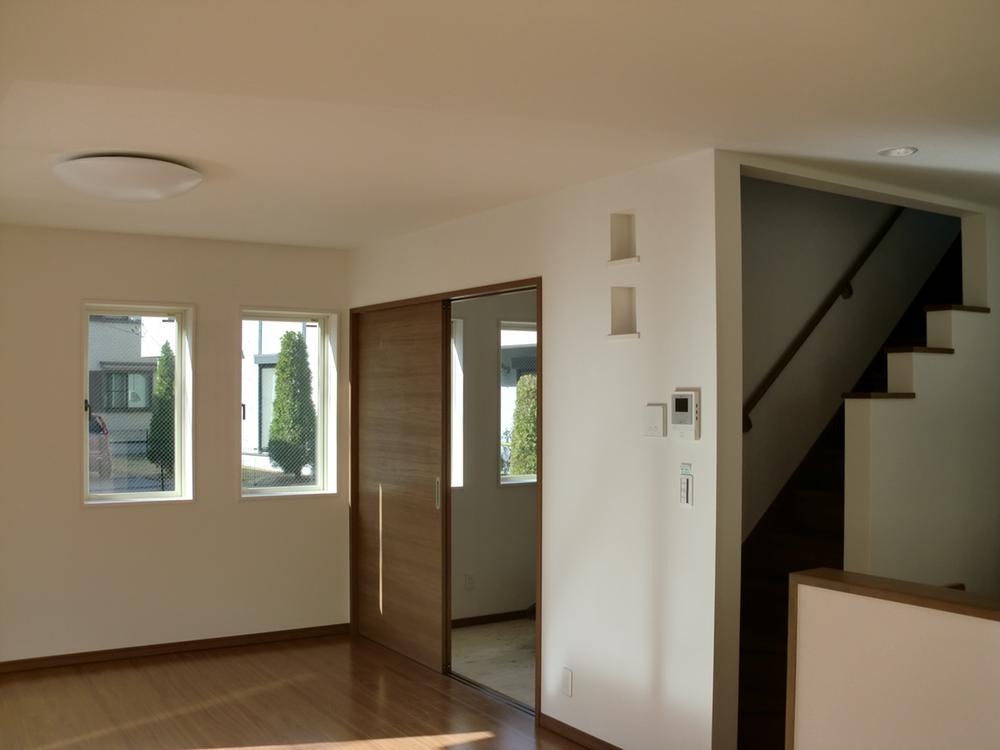 Living. Indoor (January 2012) shooting