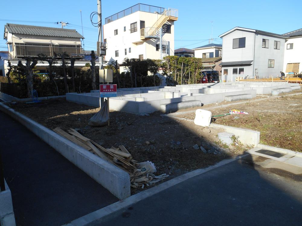 Local appearance photo. 1 Building