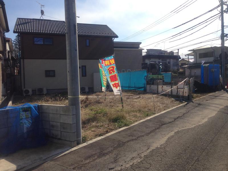 Local land photo. A compartment