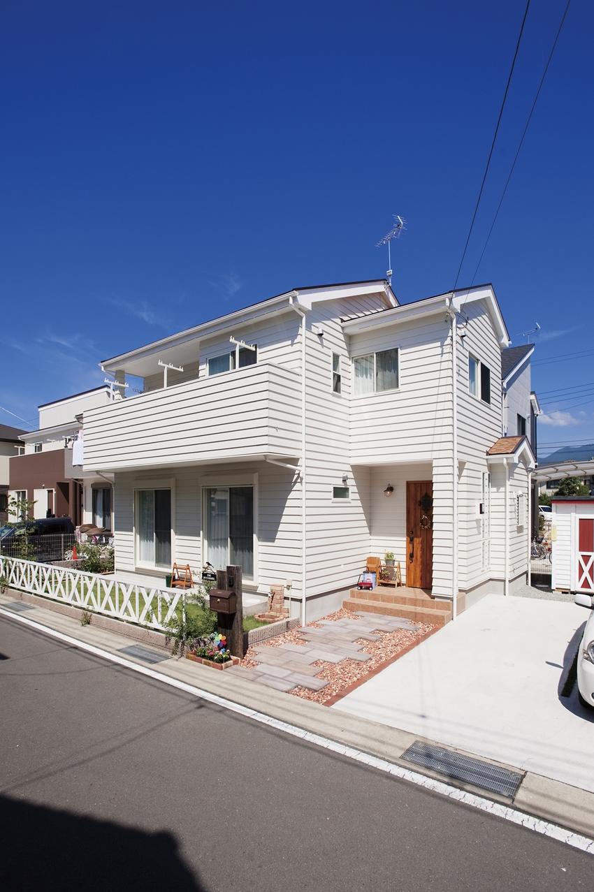 Building plan example (Perth ・ appearance). Magazine "Kanagawa of custom home" posted of building reference example plan.