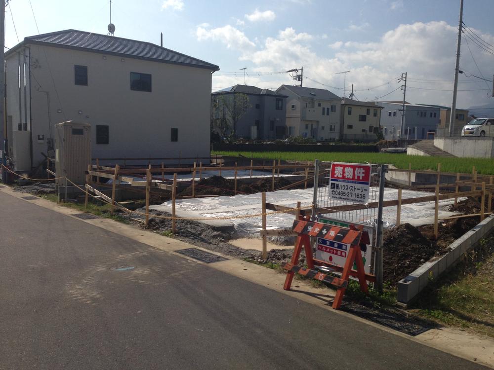 Local appearance photo. Local (10 May 2013) Shooting