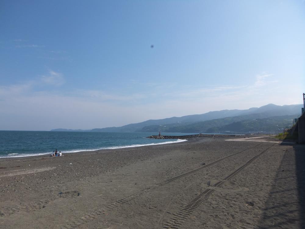 Other. Strolling can enjoy coast. Also walk while watching the sunset in the evening, etc. ・ ・ ・