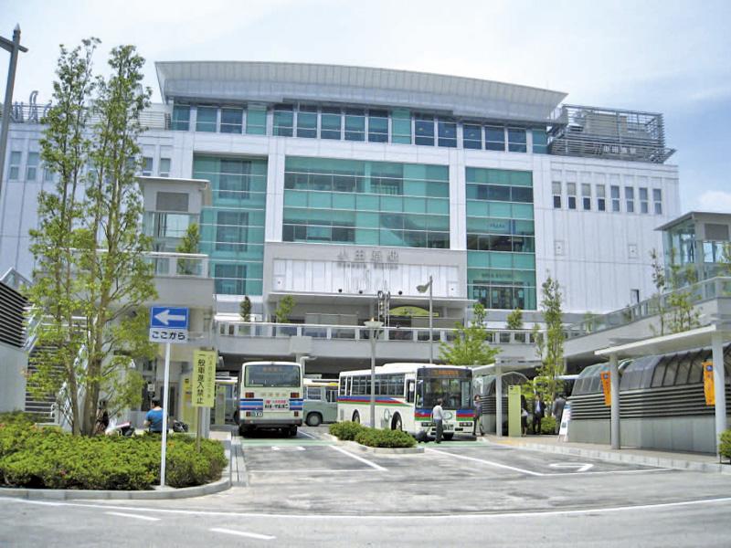 station. 1520m to Odawara Station