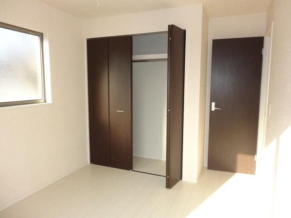 Receipt. Example of construction