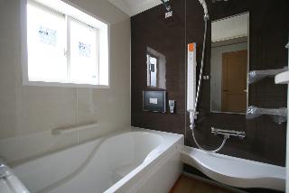 Same specifications photo (bathroom)