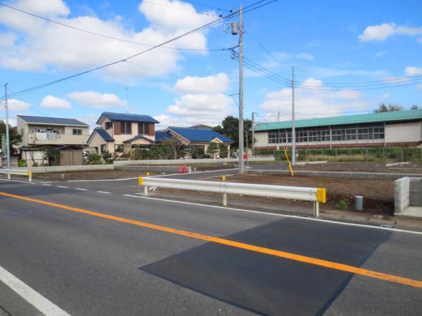 Local photos, including front road