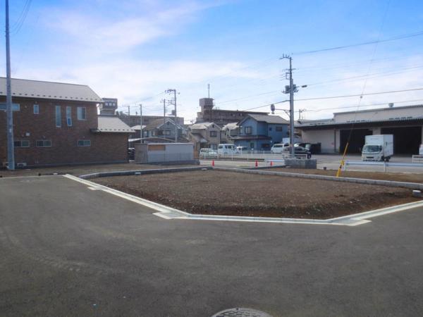 Local photos, including front road