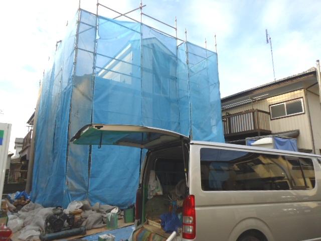 Local appearance photo. Local (12 May 2013) Shooting