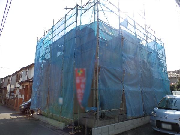 Local appearance photo. Local (10 May 2013) Shooting