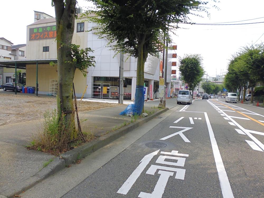 Local photos, including front road