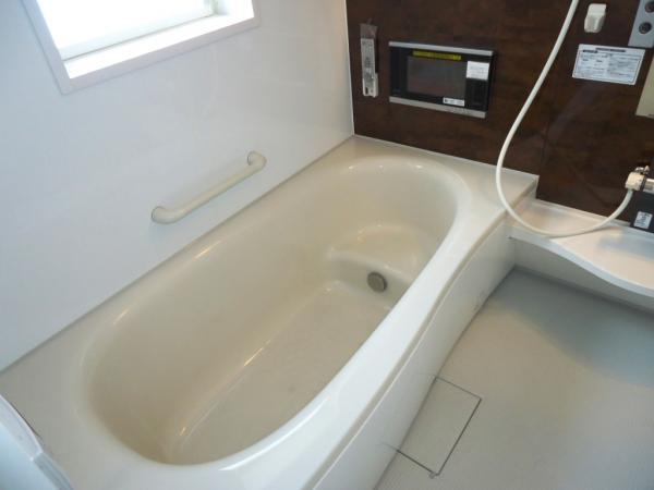 Same specifications photo (bathroom)