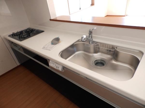 Kitchen. Indoor (10 May 2013) Shooting 1 Building Kitchen