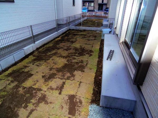 Garden. Local (10 May 2013) Shooting Building 2 garden