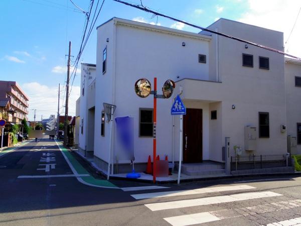 Local appearance photo. Building 2 appearance (November 2013) Shooting