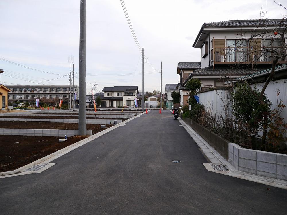 Local photos, including front road