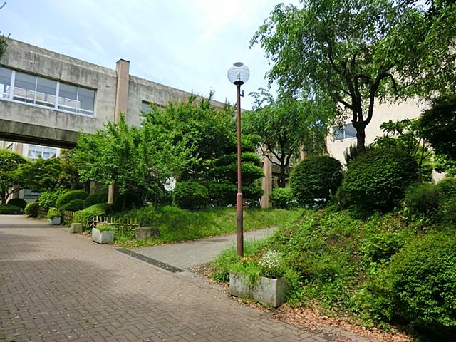 Junior high school. 815m to Sagamihara Municipal upper groove junior high school