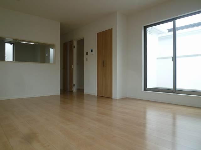 Living. Indoor (June 2013) Shooting