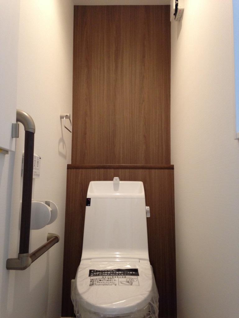 Toilet. ☆ No.B-10 Building ☆