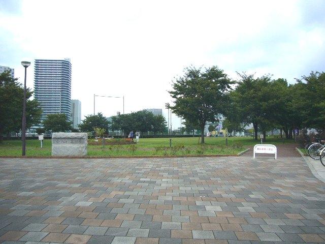 park. 700m to Koyama park