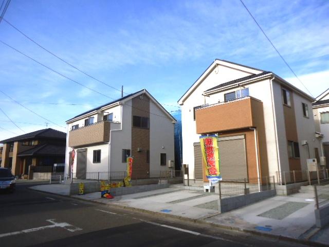 Local appearance photo. Local (12 May 2013) Shooting