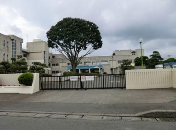 Junior high school. 1400m up to junior high school upper groove Minami Junior High School