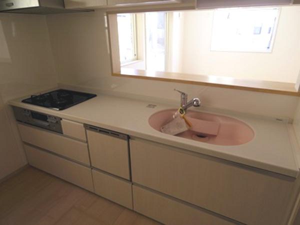 Kitchen. Building 2 Indoor (11 May 2013) Shooting