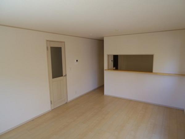 Living. Building 2 Indoor (11 May 2013) Shooting