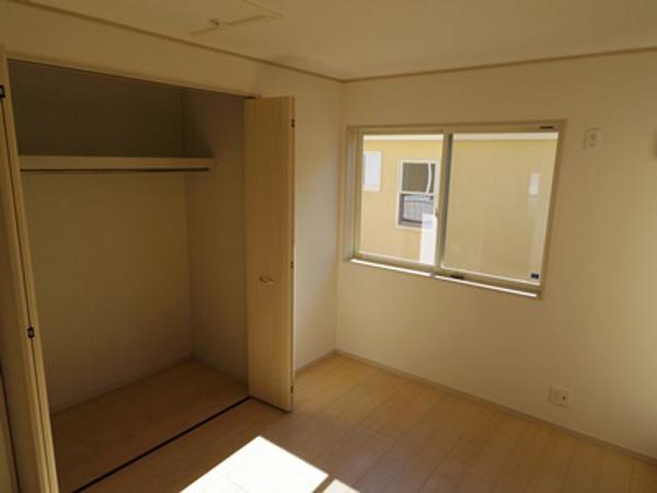 Non-living room. Building 2 Indoor (11 May 2013) Shooting