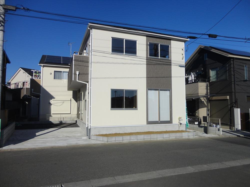 Local photos, including front road