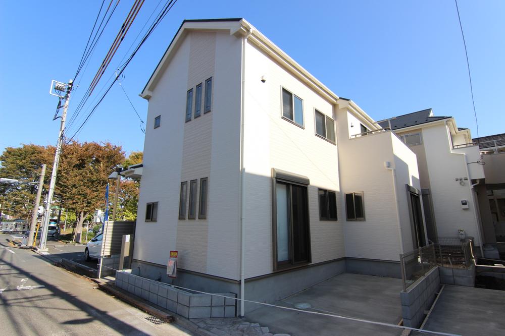 Local appearance photo. 1 Building appearance