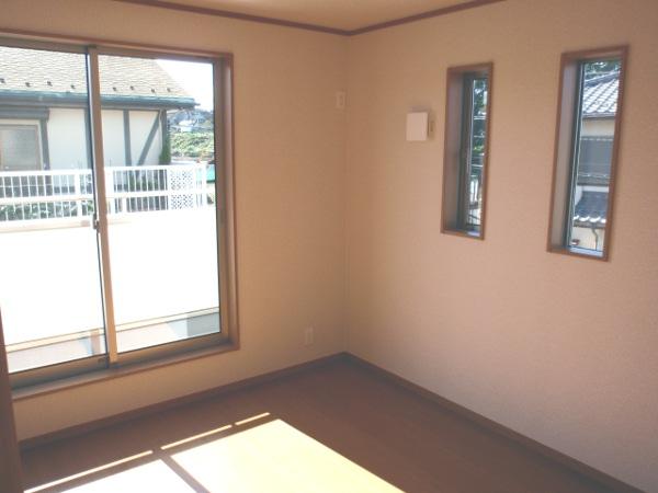 Non-living room. Indoor (10 May 2013) Shooting