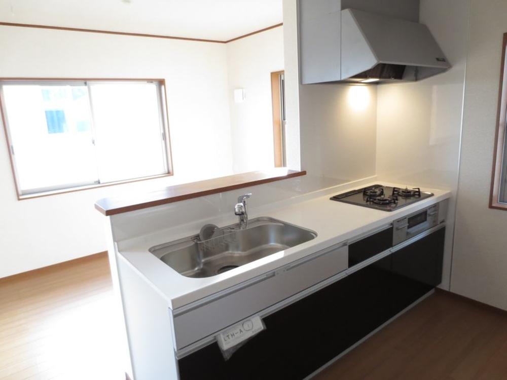 Same specifications photo (kitchen). Same specifications