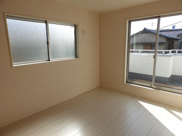 Non-living room. Indoor (10 May 2013) Shooting