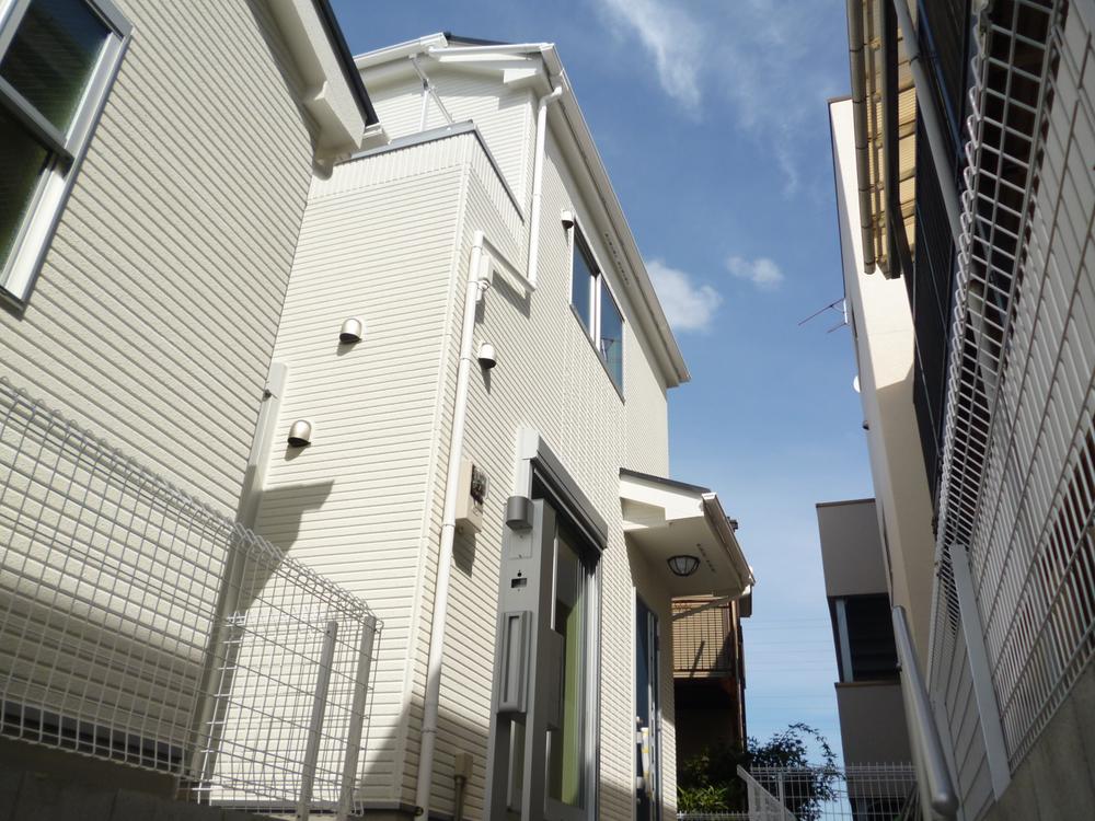 Local appearance photo