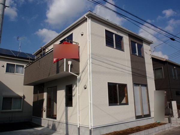 Local appearance photo. Local (10 May 2013) Shooting