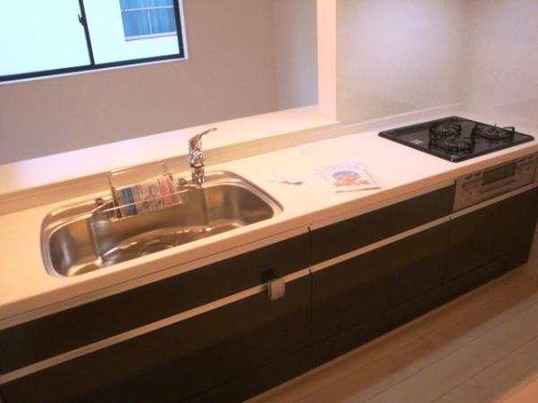 Same specifications photo (kitchen)