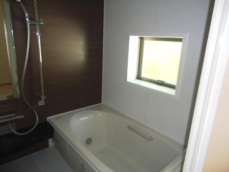 Same specifications photo (bathroom)