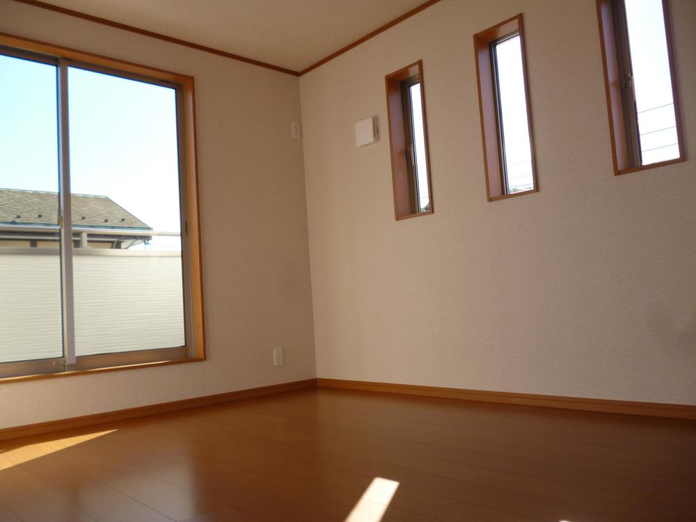 Non-living room. Indoor (10 May 2013) Shooting