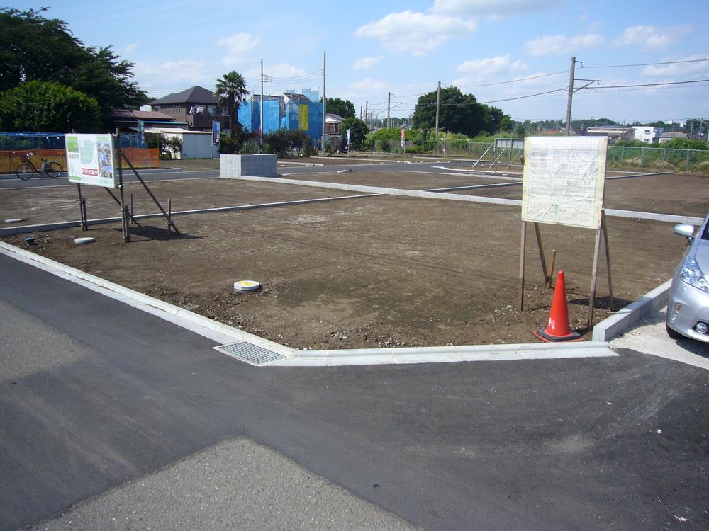 Local land photo. "No.11 compartment photograph"