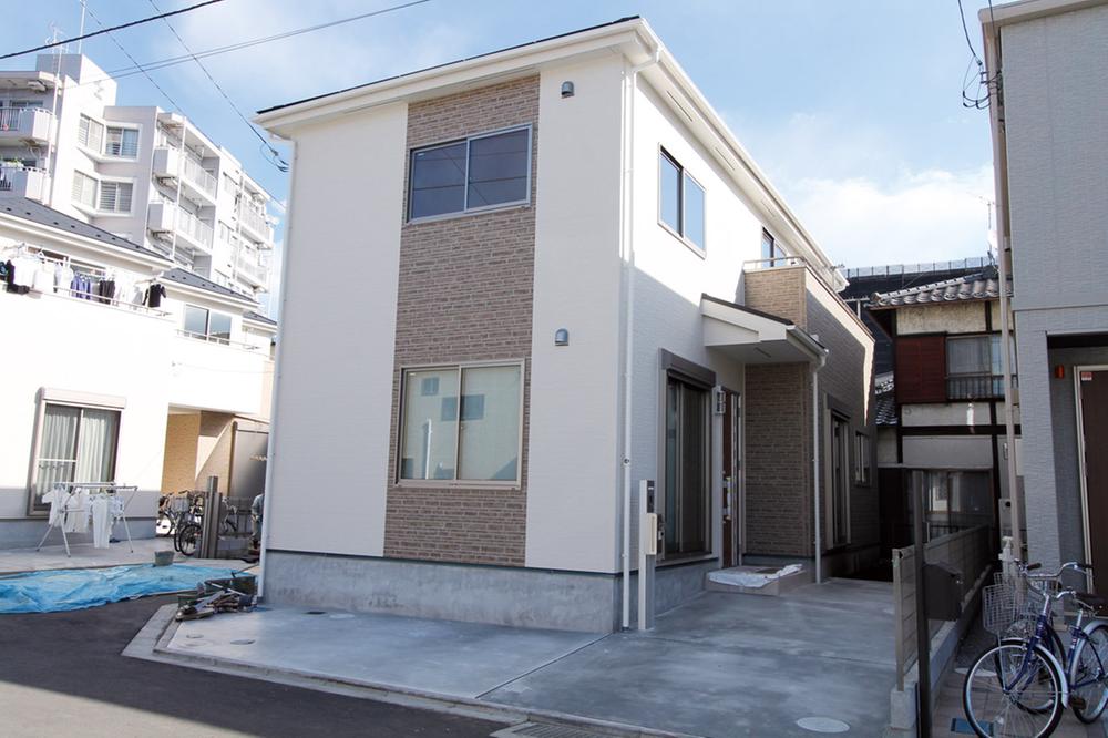 Local appearance photo. 10 Building ・ Local (10 May 2013) Shooting