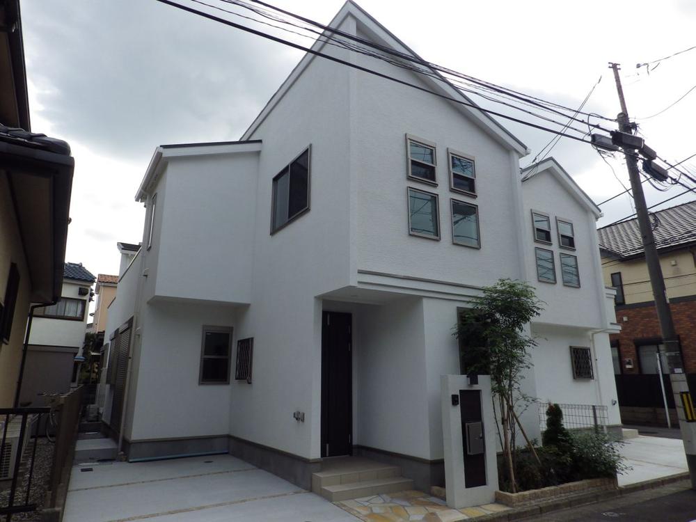 Local appearance photo