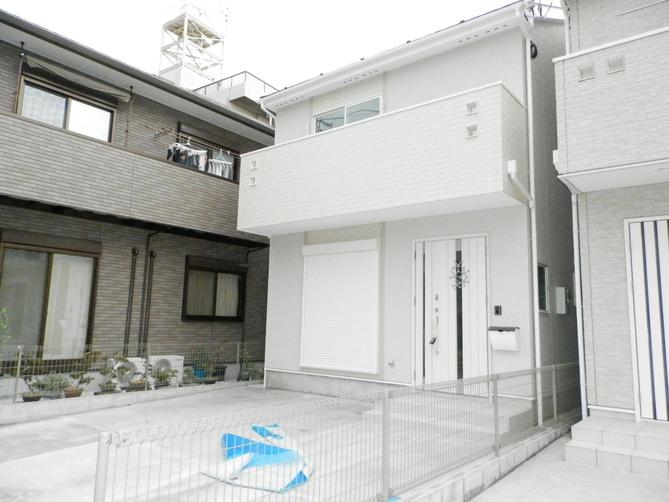 Local appearance photo. Appearance 2