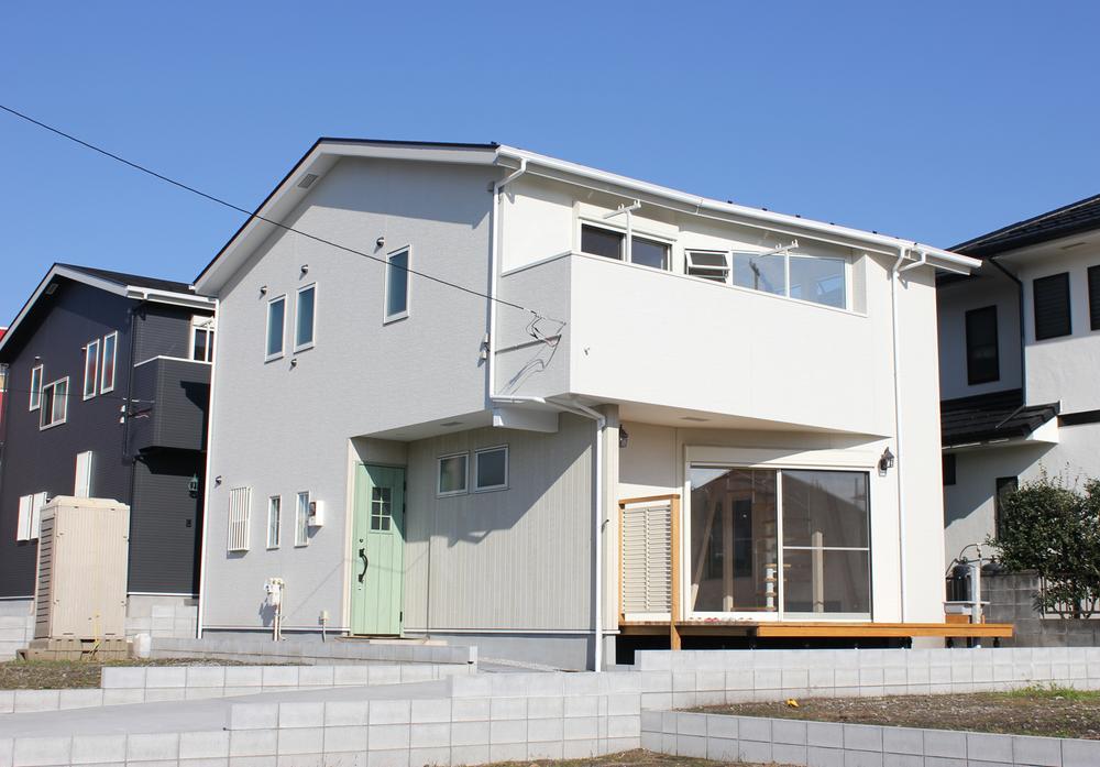 Local appearance photo