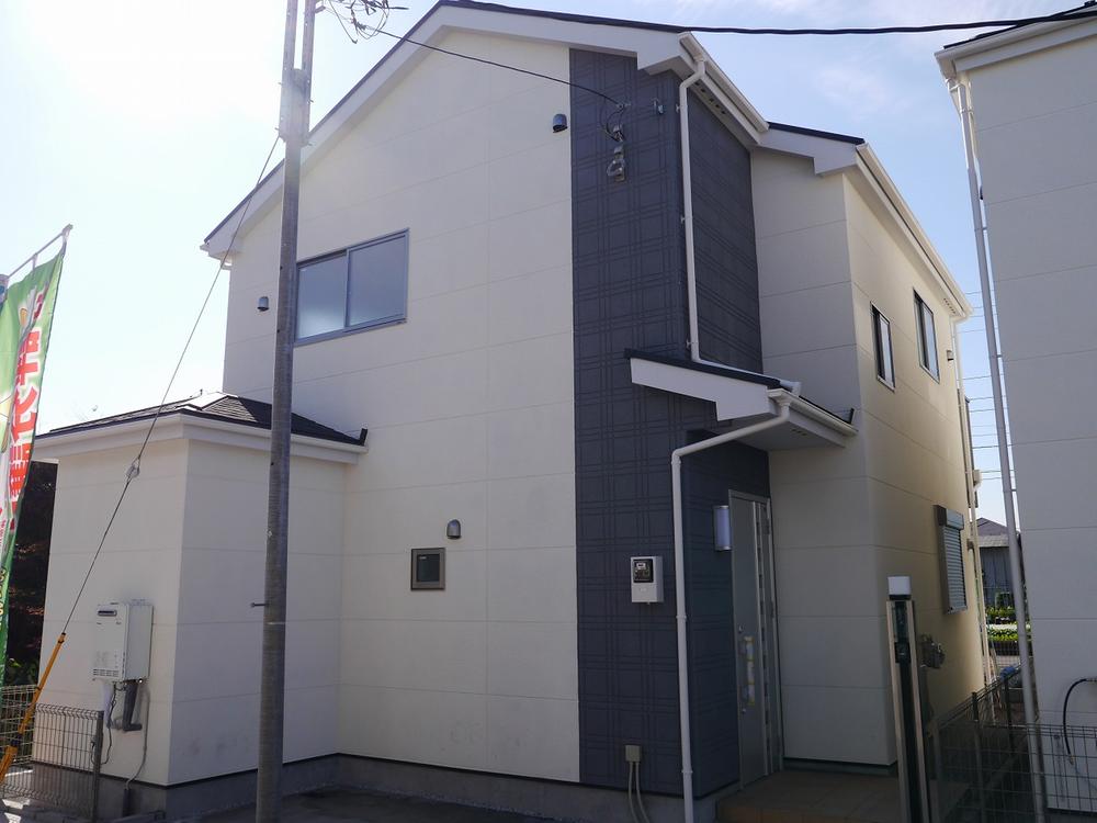 Local appearance photo