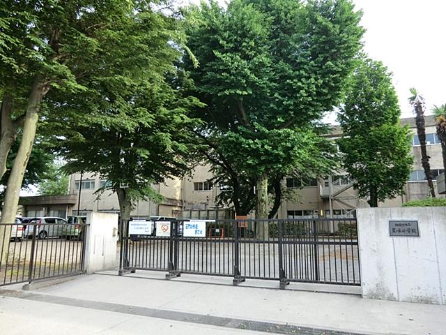 Primary school. 560m to Sagamihara Municipal Hoshigaoka Elementary School