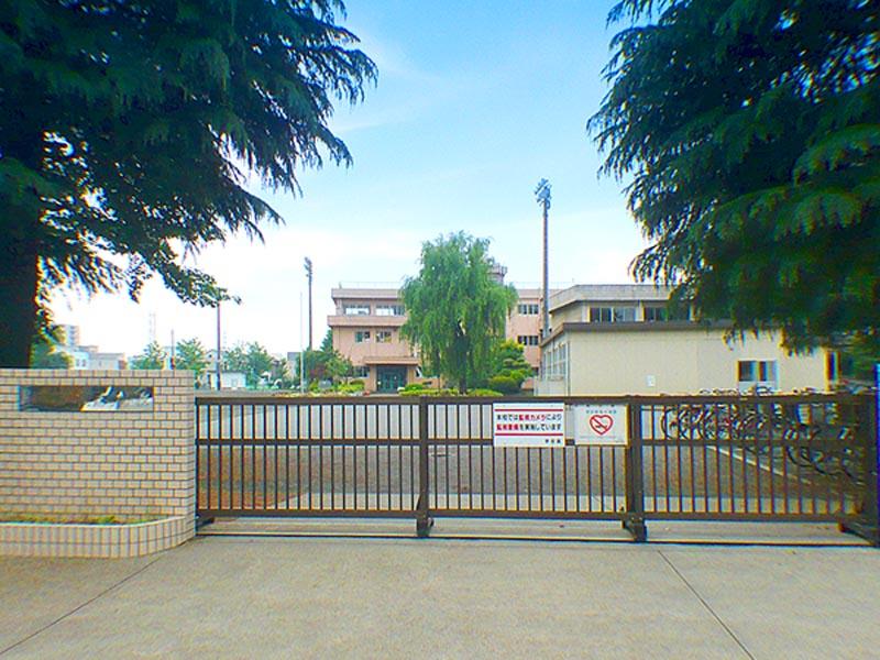 Primary school. Koyo until elementary school 350m