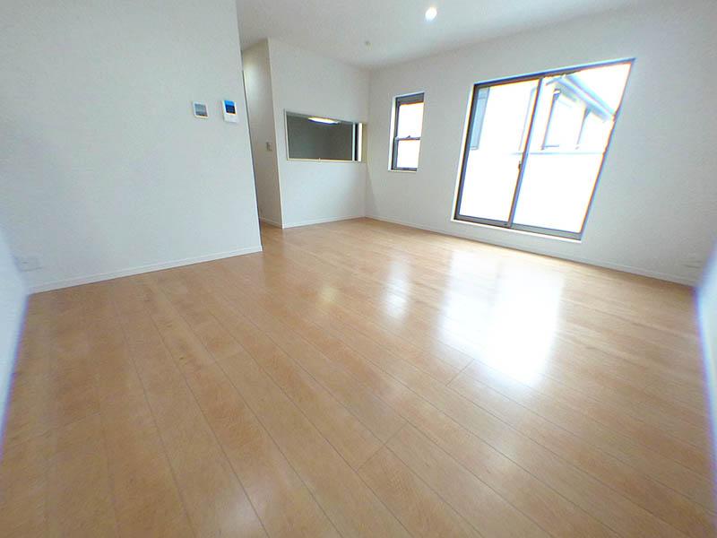 Living. Indoor (June 2013) Shooting