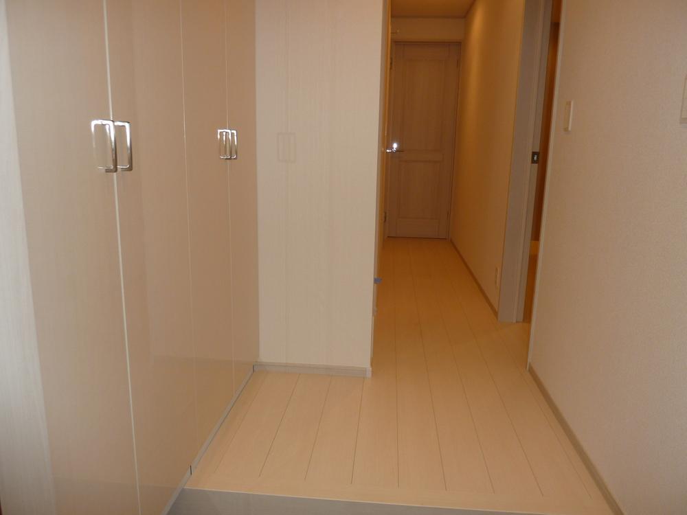 Entrance. Building 3