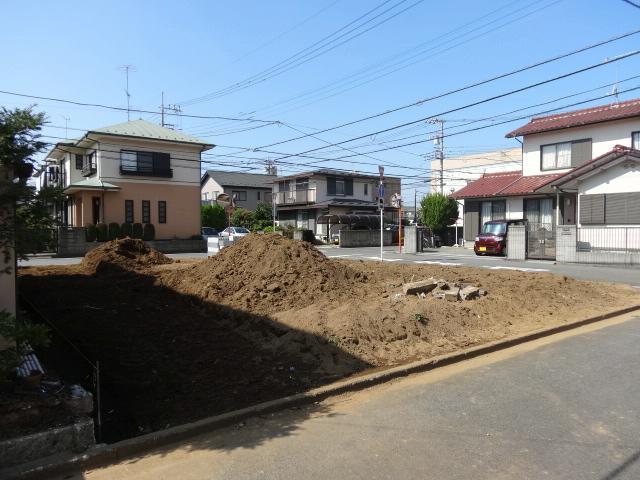 Local appearance photo. local ・ Building before (November 2013) Shooting